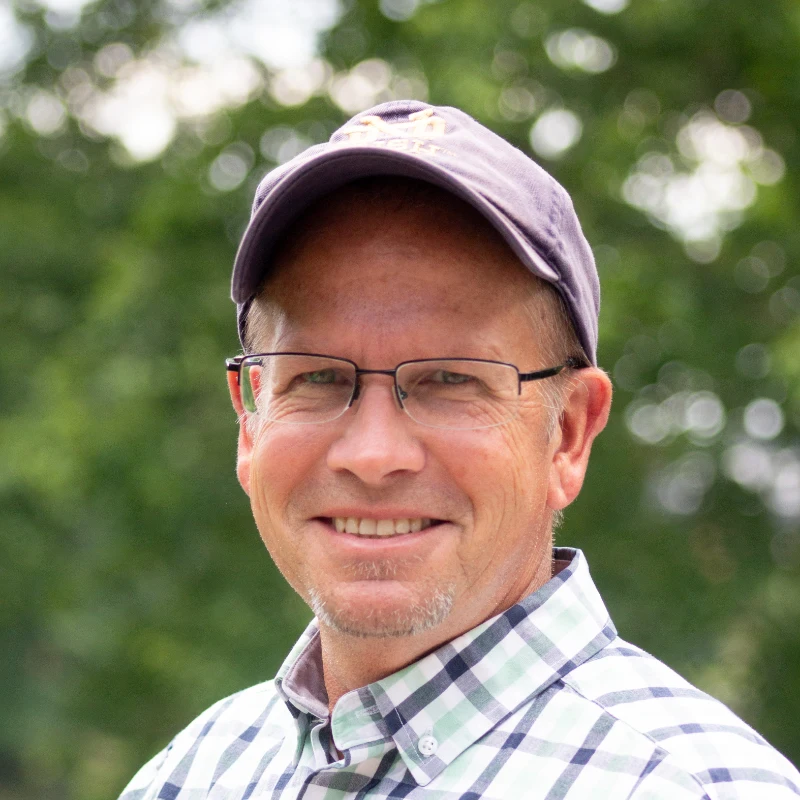 headshot of Standing Stone shepherd Jamie Overholser