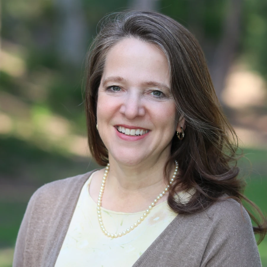 headshot of shepherd Lisa Chambers