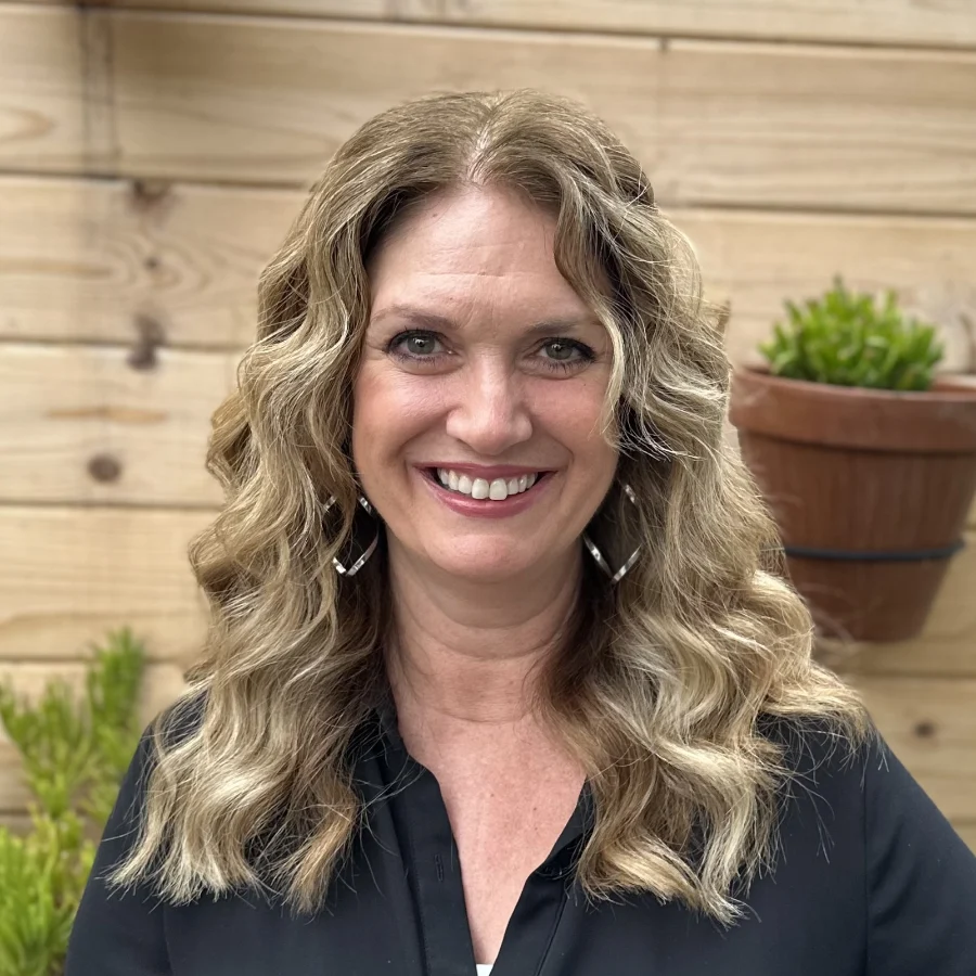 headshot of shepherd Robin Eberly
