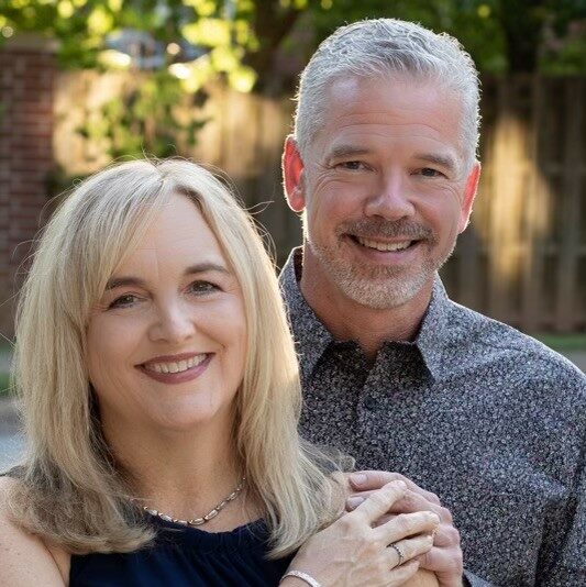 headshot of Dave and Sandy Hastings