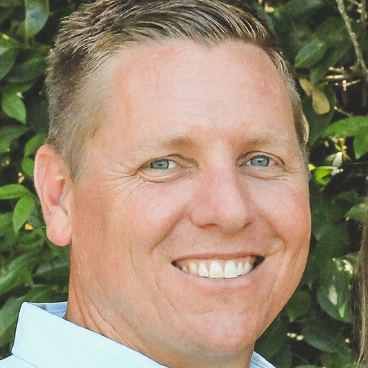 headshot of Kyle Waggoner