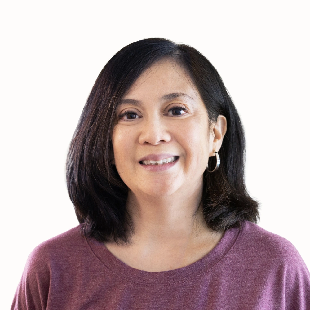 headshot of shepherd Jennifer Om